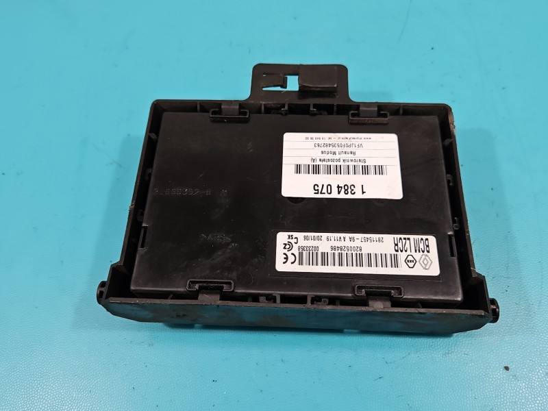 Блок керування модуль Renault Modus 8200528486 — фото деталі 3