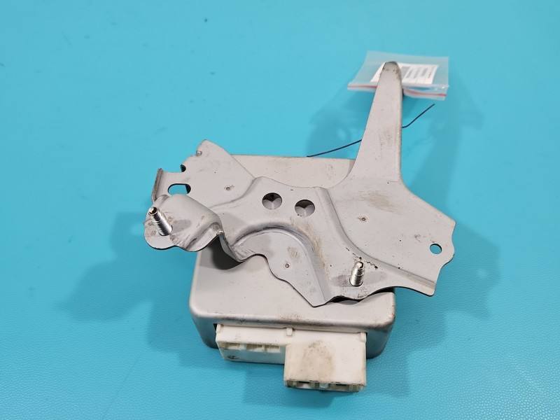 Блок керування модуль Toyota Yaris 2 89650-52050 — фото деталі 2