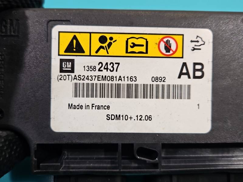 Блок керування модуль Opel Zafira C 13582437 — фото деталі 3