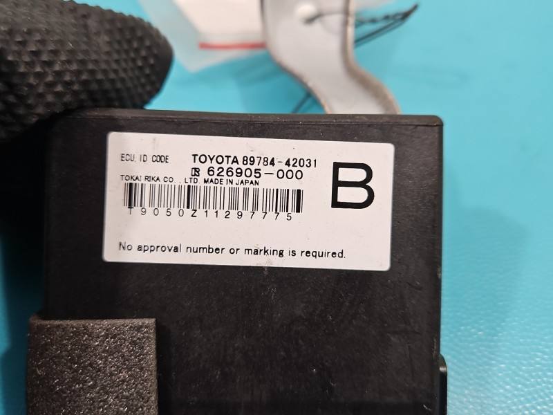 Блок керування модуль Toyota Rav4 89784-42031 — фото деталі 3