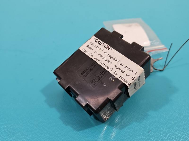 Блок керування модуль Toyota Camry 237000-2200