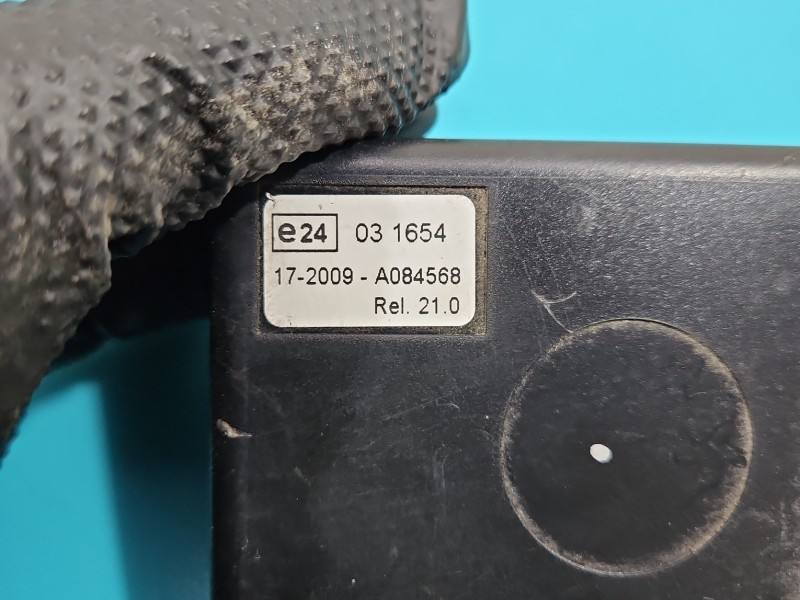 Блок керування модуль Opel Zafira B 031654 — фото деталі 3