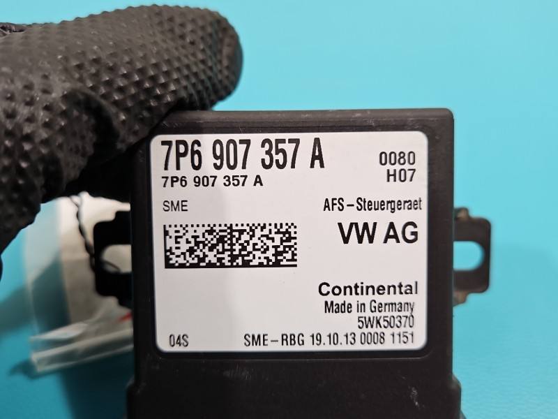 Блок керування модуль Volkswagen Golf 7 7P6907357A — фото деталі 3