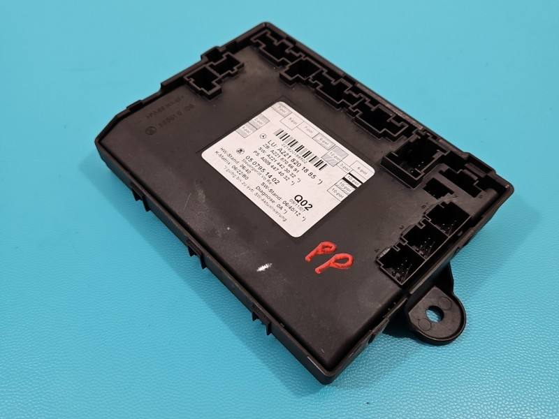 Блок керування модуль Mercedes S W221 A2218201885