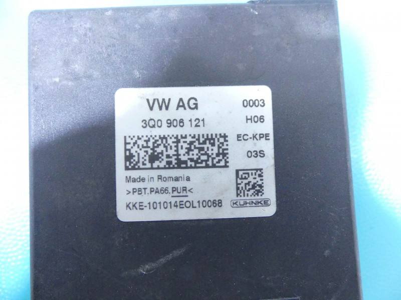 Блок керування модуль Volkswagen Passat B8 3Q0906121 — фото деталі 5