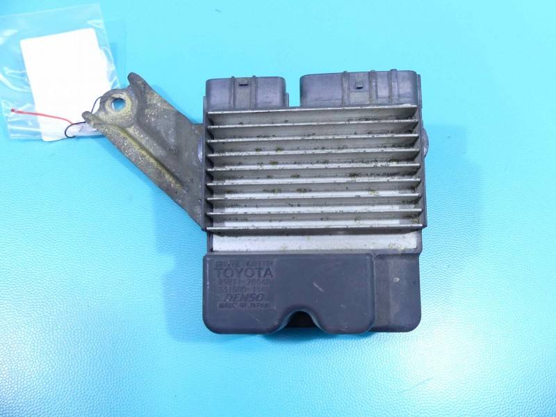 Блок керування модуль Toyota Avensis T25 89871-20040 — фото деталі 2