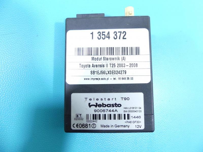 Блок керування модуль Toyota Avensis T25 9006744A — фото деталі 2