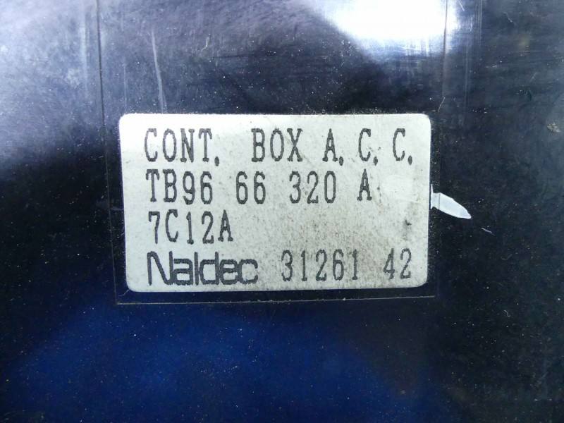 Блок керування модуль Mazda Xedos 9 TB9666320A — фото деталі 3