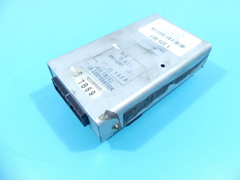 Блок керування модуль Mazda Xedos 9 31036CM202