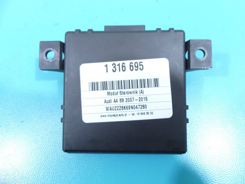 Блок керування модуль Audi A4 B8 8T0907468M — фото деталі 5