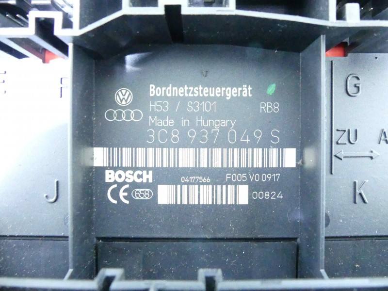 Блок керування модуль Volkswagen Passat CC 3C8937049S — фото деталі 4