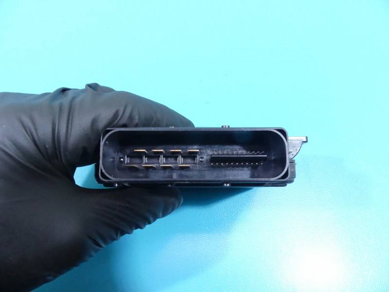 Блок управления модуль Audi Q5 — фото детали 4