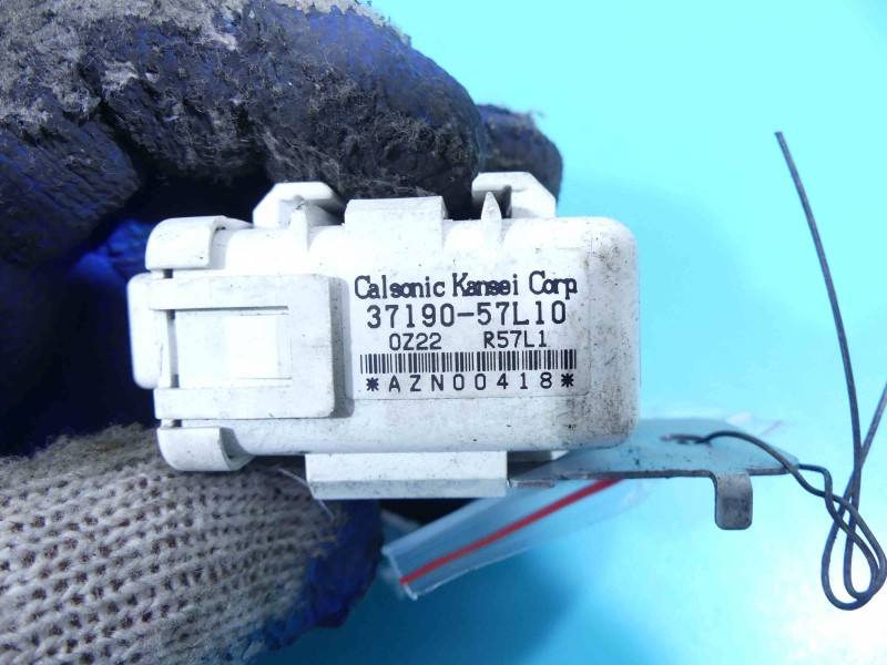 Блок керування модуль Suzuki Kizashi 37190-57L10 — фото деталі 4