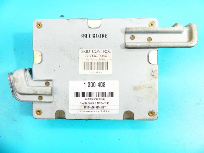 Блок керування модуль Toyota Carina E 89540-20280