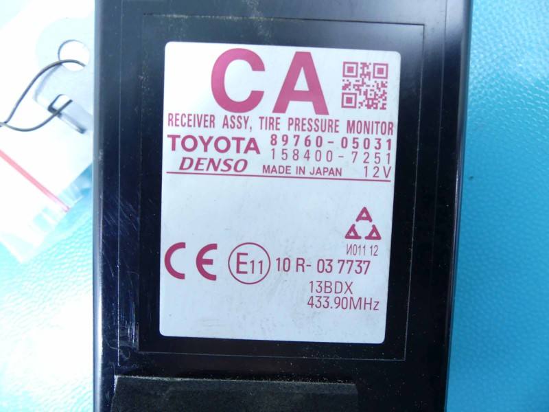 Блок керування модуль Toyota Avensis T27 89760-05031 — фото деталі 3
