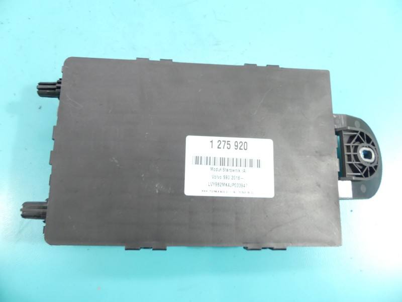 Блок управления модуль Volvo S90 31682732