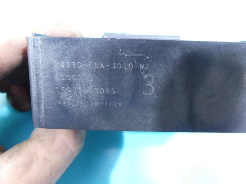 Блок керування модуль Honda HR-V 38330-T5A-J010-M1 — фото деталі 6