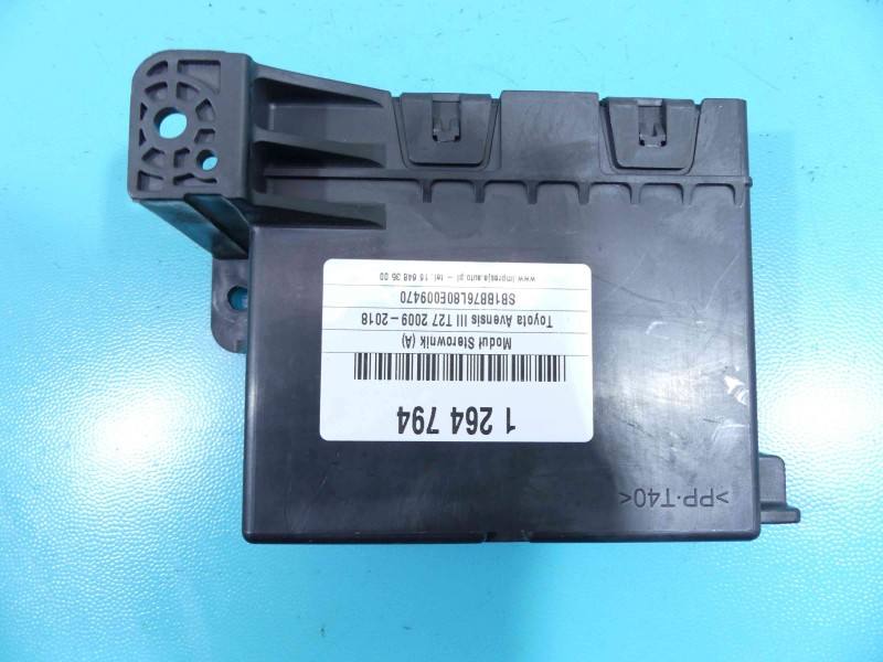 Блок керування модуль Toyota Avensis T27 88650-05251 — фото деталі 5