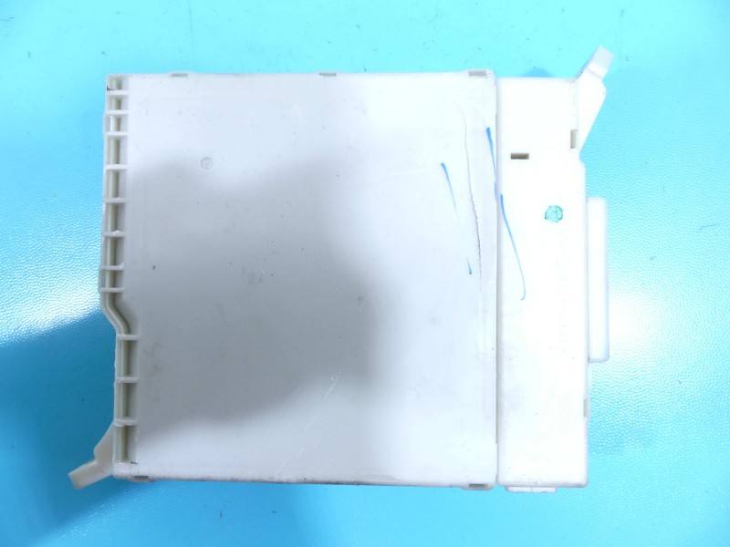 Блок керування модуль Toyota Estima 82730-28142 — фото деталі 5