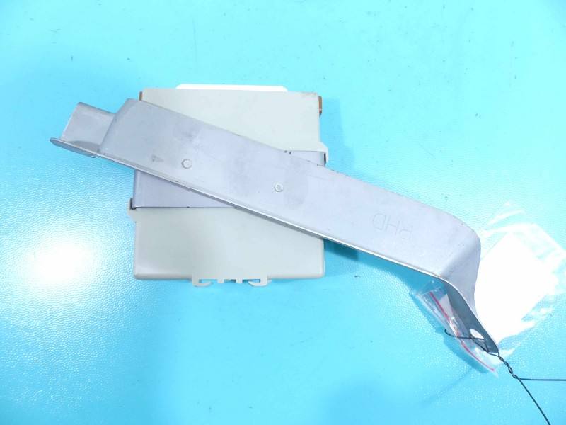 Блок керування модуль Toyota Estima 89990-28100 — фото деталі 5
