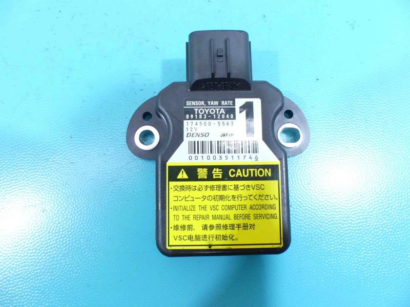 Блок керування модуль Toyota Estima 89183-12040 — фото деталі 2