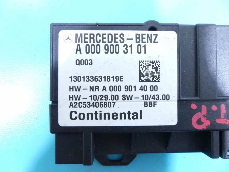 Блок керування модуль Mercedes CLS C218 A0009003101 — фото деталі 3