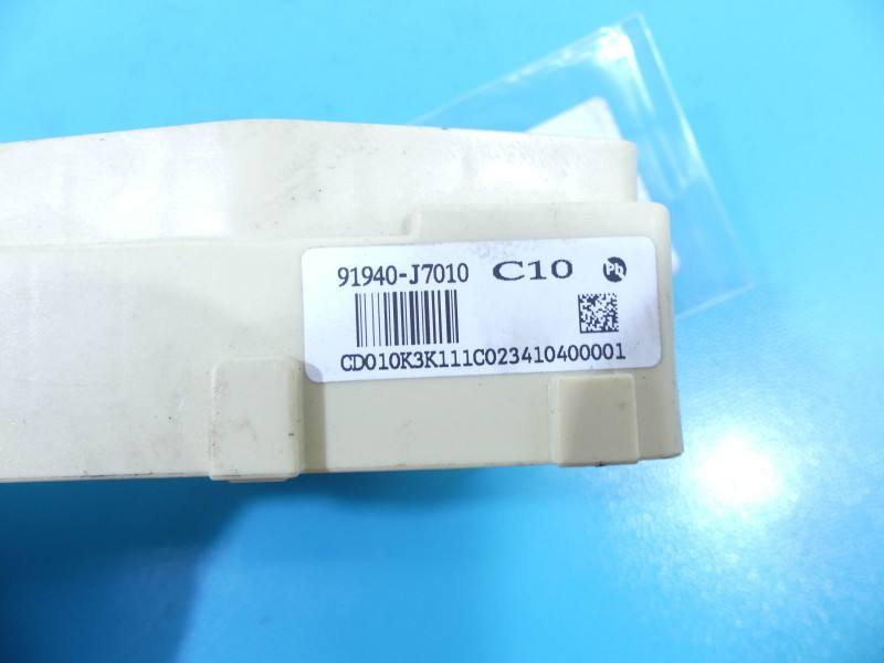 Блок керування модуль Kia Ceed 91940-J7010 — фото деталі 4