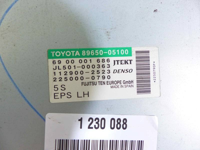 Блок керування модуль Toyota Avensis T27 89650-05100 — фото деталі 3