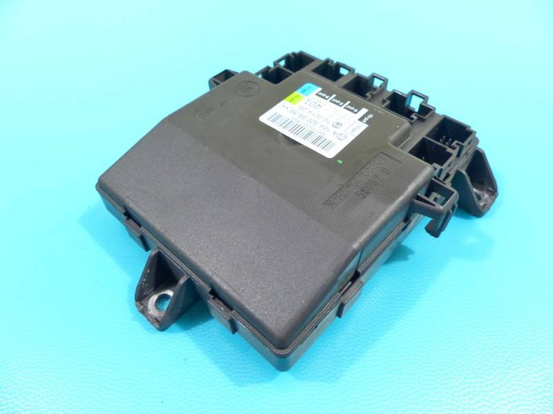 Блок керування модуль Mercedes GL X164 A1648205985