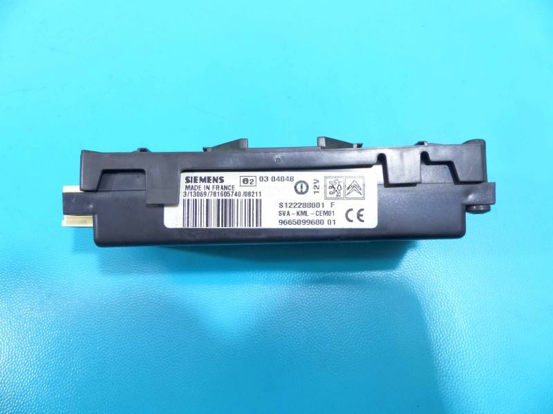 Блок керування модуль Citroen C5 9665099680 — фото деталі 3