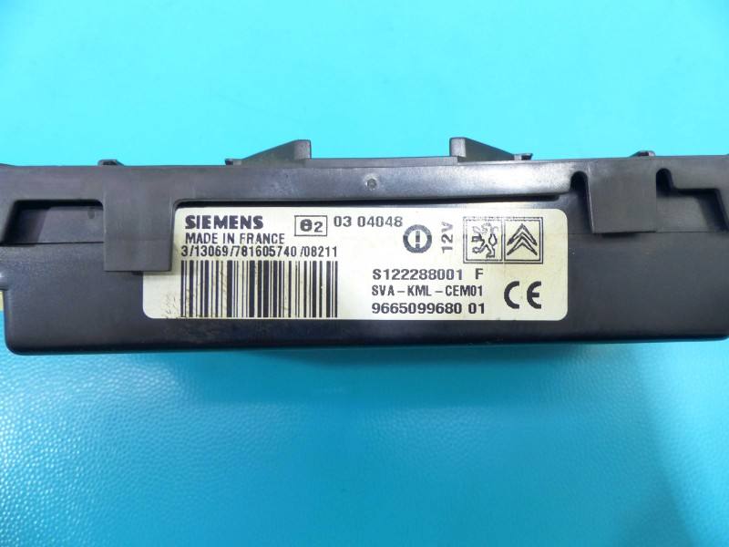 Блок керування модуль Citroen C5 9665099680 — фото деталі 4