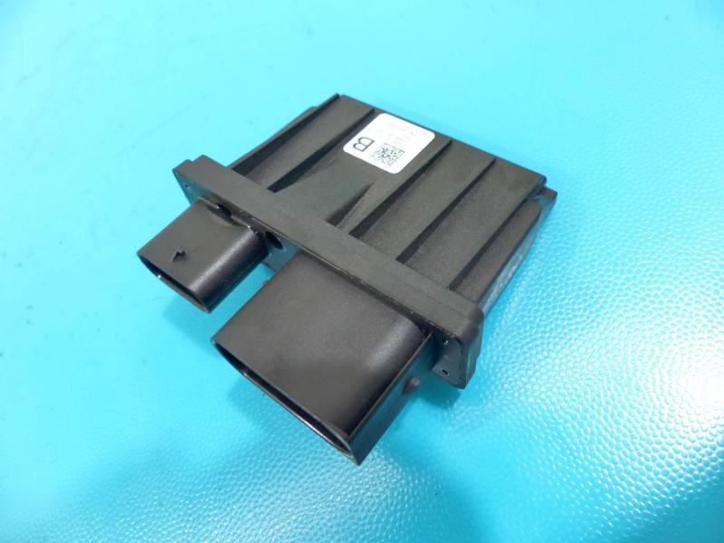 Блок керування модуль Volkswagen Passat B8 0444050137