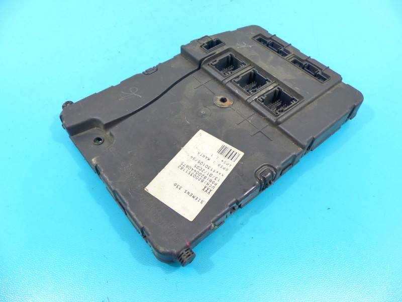 Блок керування модуль Renault Megane 2 8200351182