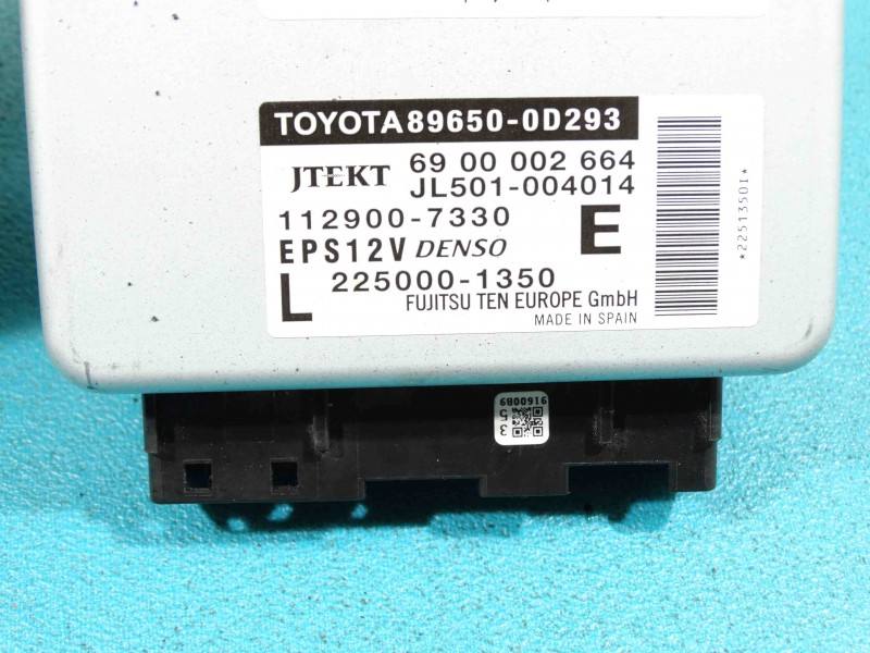 Блок керування модуль Toyota Yaris 3 89650-0D293 — фото деталі 6