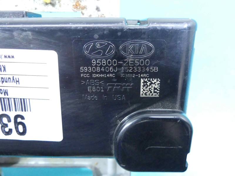 Блок керування модуль Hyundai Tucson 95800-2E500 — фото деталі 4