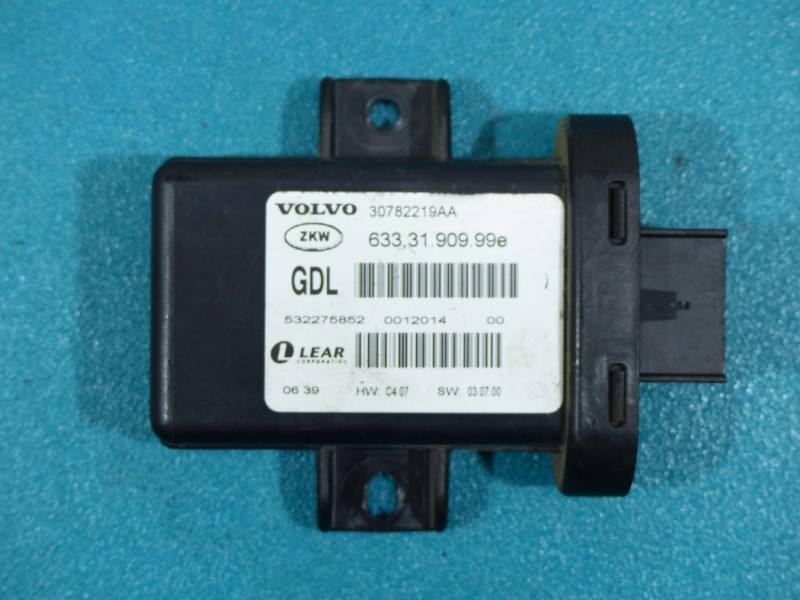 Блок управления модуль Volvo S80 30782219AA