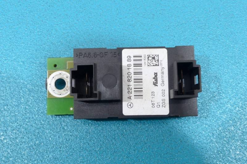 Блок керування модуль Mercedes S W221 A2218201889