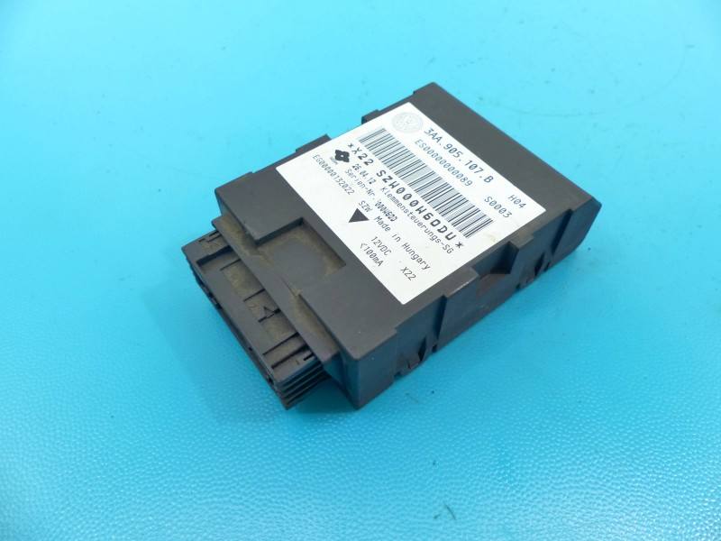 Блок керування модуль Volkswagen Passat B7 3AA905107B