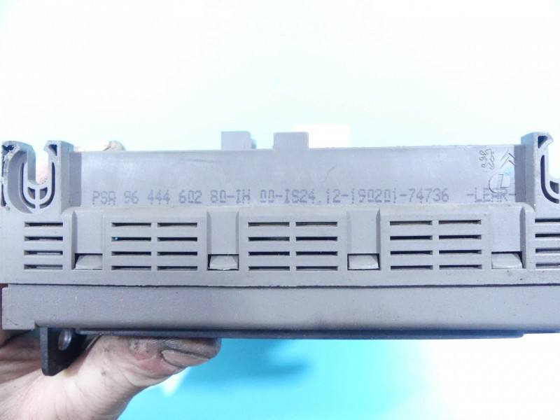 Блок керування модуль Citroen C5 9644460280 — фото деталі 4