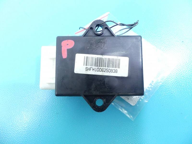 Блок керування модуль Hyundai I30 88196-2R000 — фото деталі 4