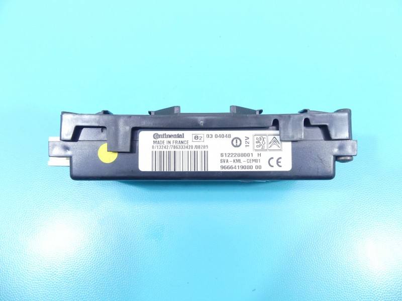 Блок керування модуль Citroen C5 S122288001H — фото деталі 3