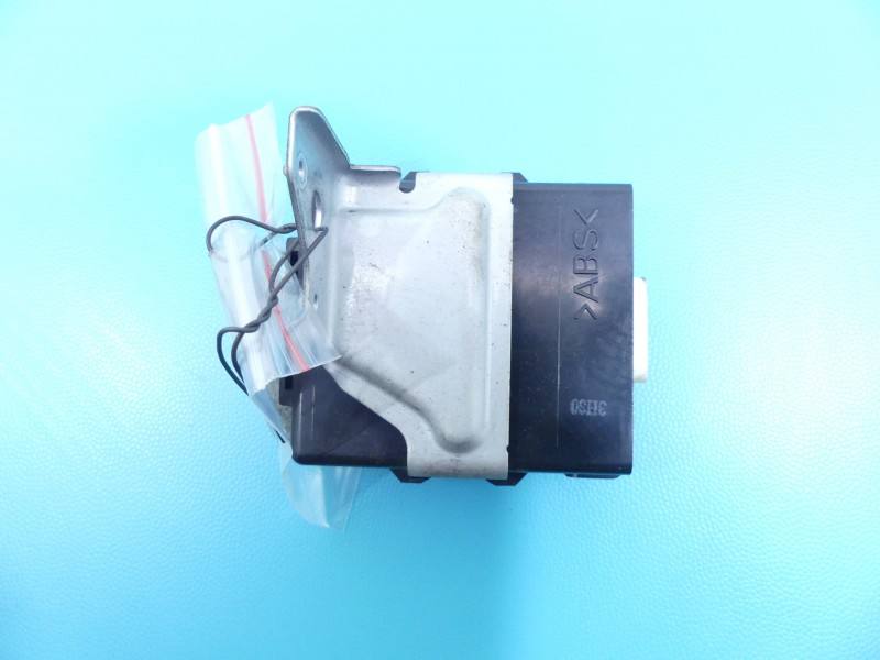 Блок управления модуль Toyota Rav4 89769-42010 — фото детали 4