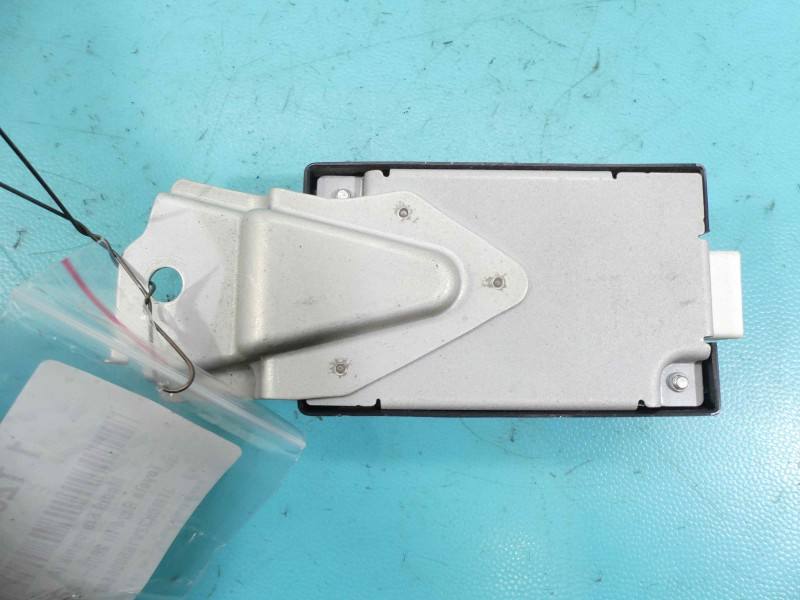 Блок керування модуль Toyota Rav4 89760-42020