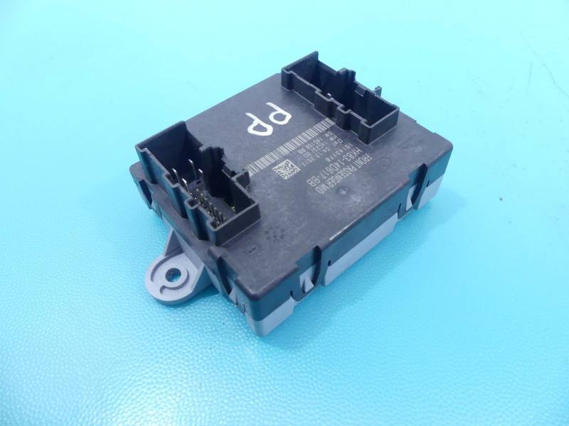 Блок керування модуль Land Rover Discovery HK83-14D617-BB