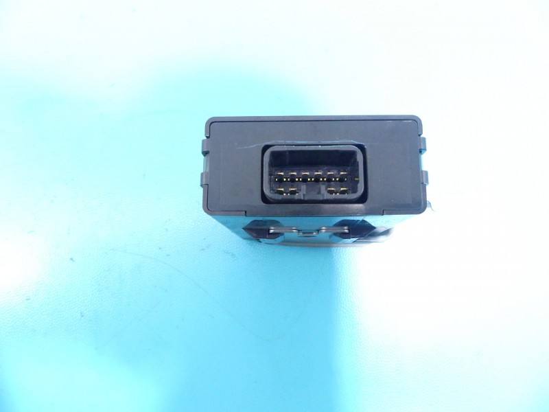 Блок керування модуль Toyota Land Cruiser 88650-60C70 — фото деталі 4