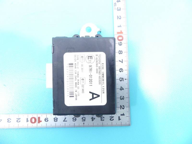 Блок керування модуль Toyota Land Cruiser 89780-60320 — фото деталі 3