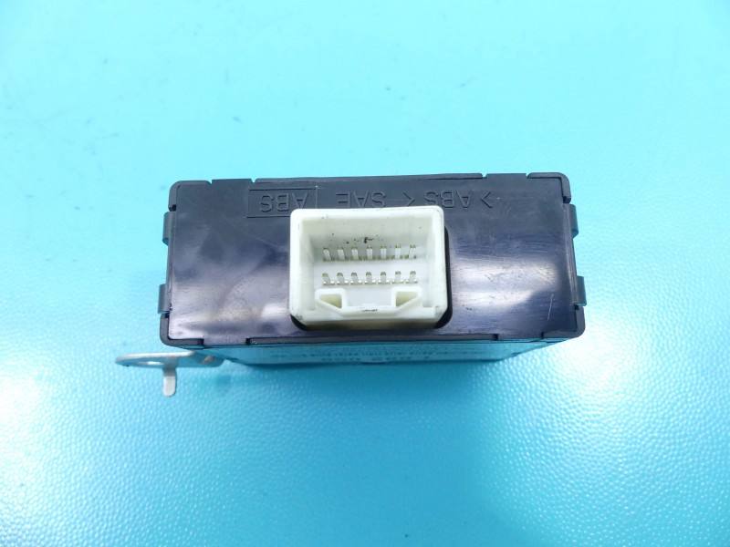 Блок керування модуль Toyota Land Cruiser 89780-60320 — фото деталі 4