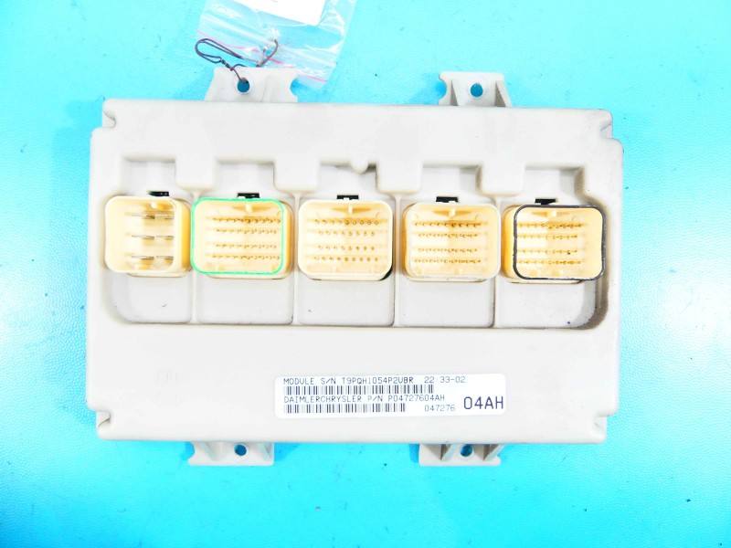 Блок керування модуль Chrysler Pacifica P04727604AH