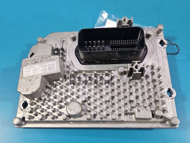 Блок керування АКПП Volvo XC40 32423374