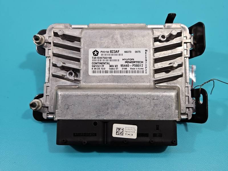 Блок управления АКПП Jeep Compass P05150823AF
